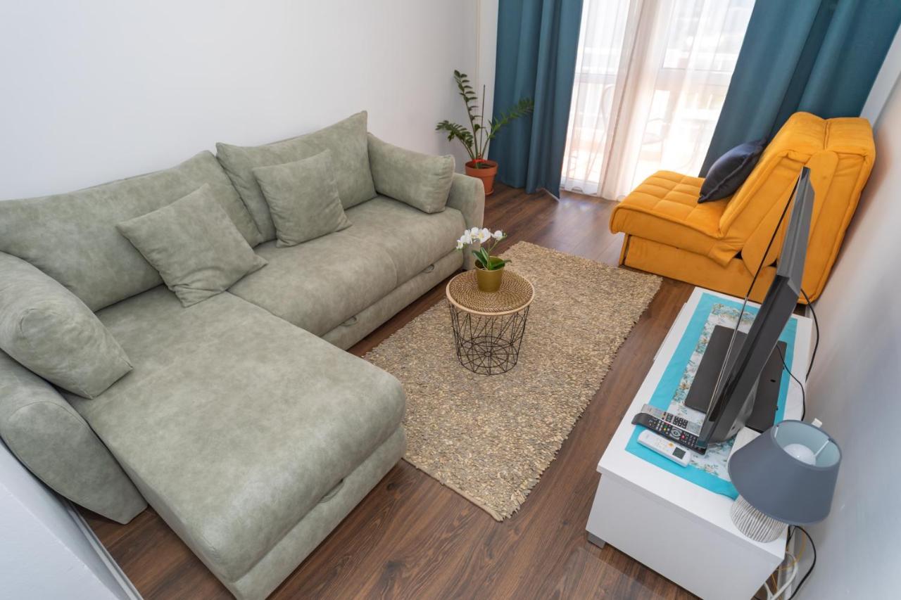 Aloha Apartman Bar Εξωτερικό φωτογραφία